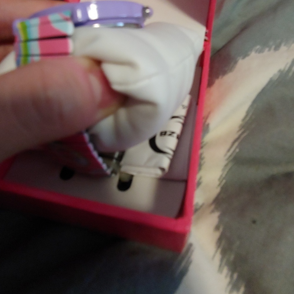 Hello kitty watch! - Picture 3 of 4